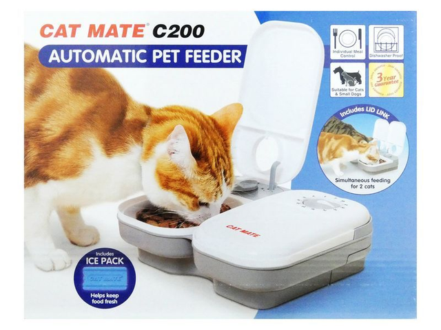 C200 AUTOMATIC TWO MEAL FEEDER